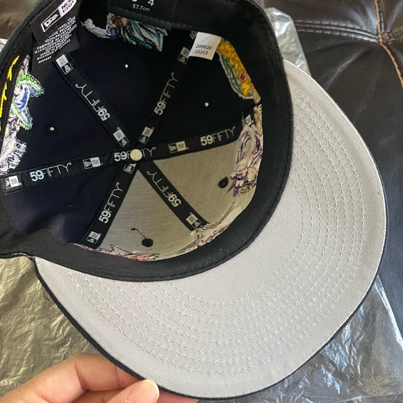 Custom Dragon Ball Z NEW ERA Cap with Embroidered Patches - Picture 5 of 6